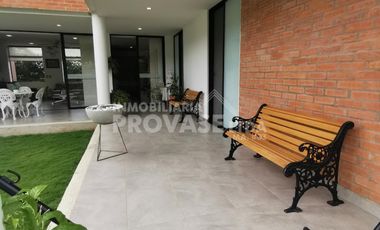 VENTA de CASAS en LOS PATIOS
