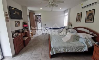 VENTA de CASAS en LOS PATIOS