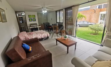 VENTA de CASAS en LOS PATIOS