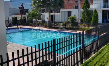 VENTA de CASAS en VILLA DEL ROSARIO