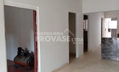 VENTA de CASAS en LOS PATIOS