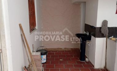 VENTA de CASAS en LOS PATIOS
