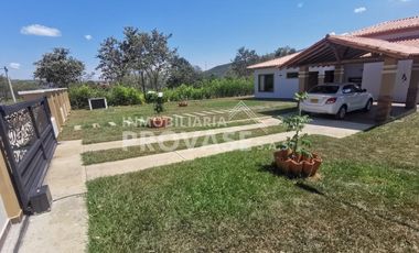 VENTA de CASAS en LOS PATIOS