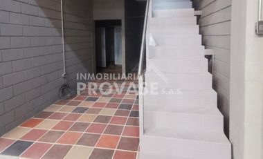 VENTA de BODEGAS en LOS PATIOS