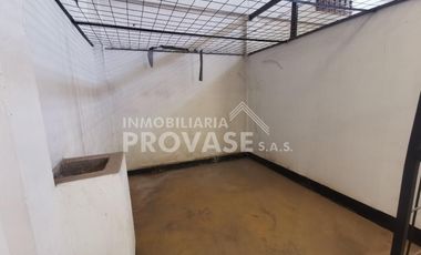 VENTA de BODEGAS en LOS PATIOS