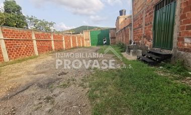 VENTA de BODEGAS en LOS PATIOS