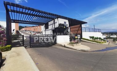 VENTA de CASAS en VILLA DEL ROSARIO