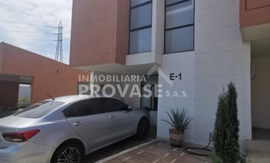 VENTA de CASAS en VILLA DEL ROSARIO