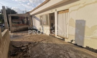 VENTA de CASAS en LOS PATIOS