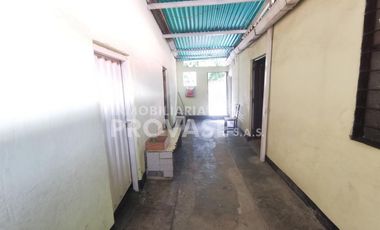 VENTA de CASAS en LOS PATIOS