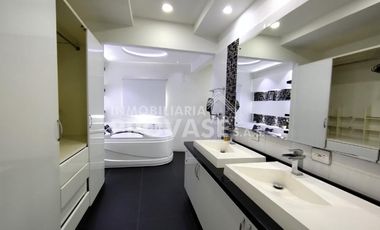 VENTA de CASAS en VILLA DEL ROSARIO