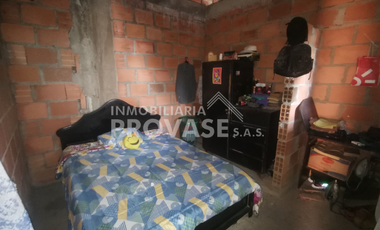 VENTA de CASAS en LOS PATIOS