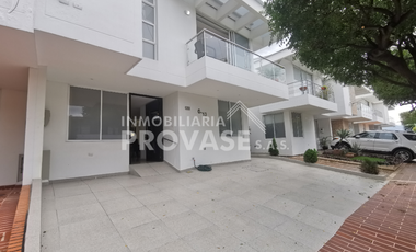 VENTA de CASAS en LOS PATIOS