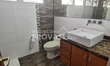 VENTA de CASAS en LOS PATIOS