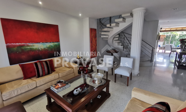 VENTA de CASAS en LOS PATIOS