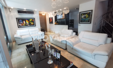 VENTA de CASAS en LOS PATIOS