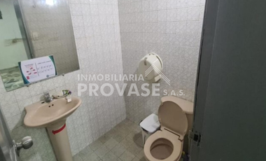 VENTA de CASA COMERCIAL en CUCUTA