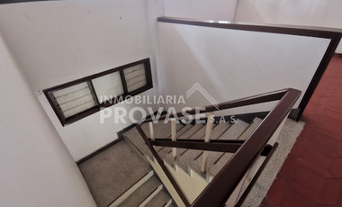 VENTA de CASA COMERCIAL en CUCUTA