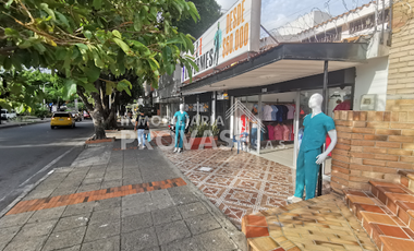 VENTA de CASA COMERCIAL en CUCUTA