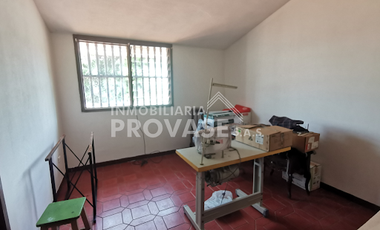 VENTA de CASA COMERCIAL en CUCUTA