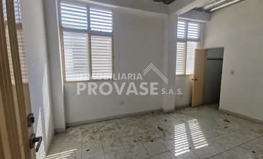 ARRIENDO de BODEGAS en LOS PATIOS