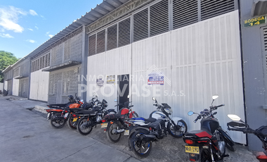 ARRIENDO de BODEGAS en LOS PATIOS