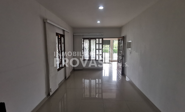 VENTA de CASAS en LOS PATIOS