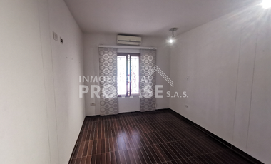 VENTA de CASAS en LOS PATIOS