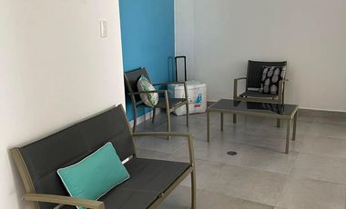 SE VENDE LINDA CASA EN LA PLAYA HONDA, CERRO AZUL