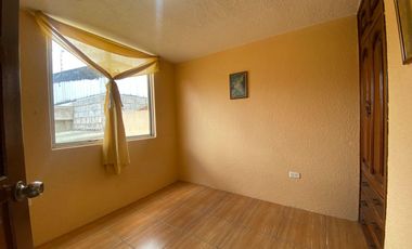 Casa en Venta /Mitad del Mundo