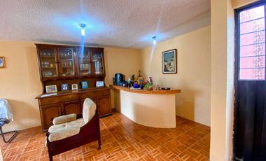 Casa en Venta /Mitad del Mundo