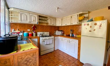 Casa en Venta /Mitad del Mundo