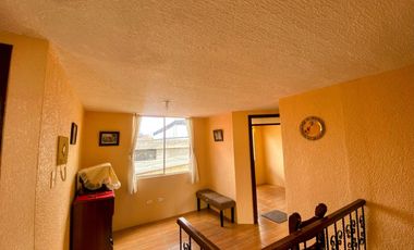 Casa en Venta /Mitad del Mundo