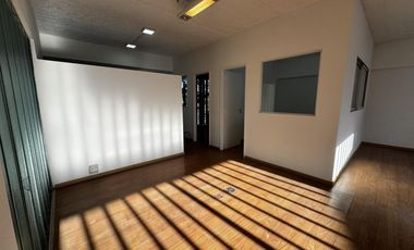 Edificio Comercial en Boulogne Sur Mer