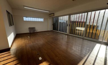 Edificio Comercial en Boulogne Sur Mer