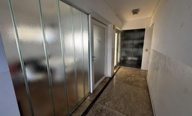 Edificio Comercial en Boulogne Sur Mer