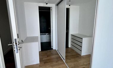 Departamento con vista al río