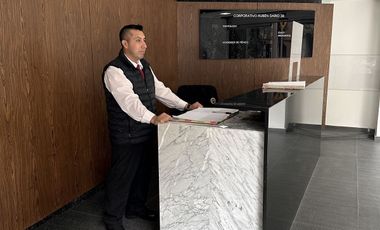 RENTO OFICINA AMUEBLADA Y DECORADA EN POLANCO