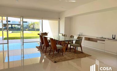 Venta Casa 4 dormitorios Kentucky Club de Campo Funes Santa Fe