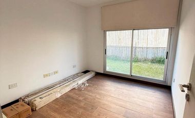 Venta Casa 4 dormitorios Kentucky Club de Campo Funes Santa Fe