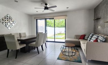 Renta casa amueblada piscina y panelea solares conkal