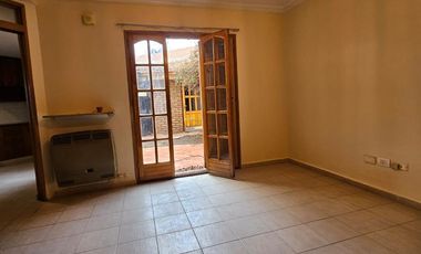 Casa en PH en Barrio Santa Genoveva
