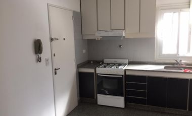 Departamento de 4 ambientes en alquiler en Martínez