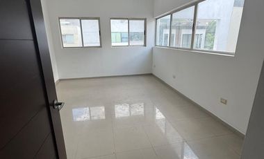 CASA EN RENTA EN LAS MONTAÑAS
