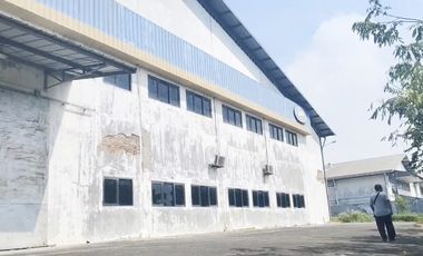 di SEWA / JUAL pabrik luas lahan 4.000 m2 luas bangunan 1.600 m2 di dalam kawasan industri Suryacipta surya cipa karawang