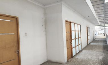 di SEWA / JUAL pabrik luas lahan 4.000 m2 luas bangunan 1.600 m2 di dalam kawasan industri Suryacipta surya cipa karawang