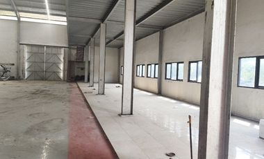 di SEWA / JUAL pabrik luas lahan 4.000 m2 luas bangunan 1.600 m2 di dalam kawasan industri Suryacipta surya cipa karawang
