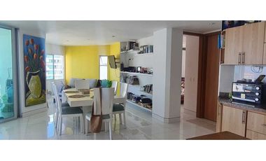 Apto en arriendo en Bello Horizonte con hermosa vista al mar