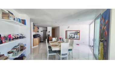 Apto en arriendo en Bello Horizonte con hermosa vista al mar