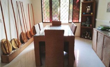 Vendo hermosa casa con piscina en Riascos